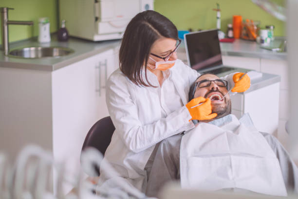 Best Cracked Tooth Emergency Dentist  in Glenwood City, WI